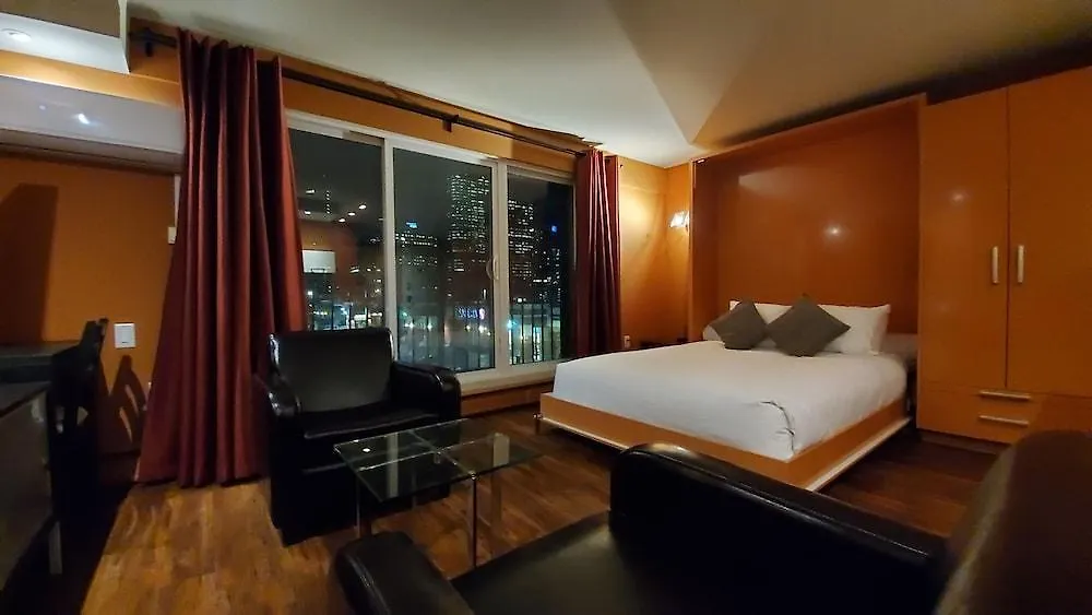 ***  NUVO Hotel Suites for Residence YYC Canadá