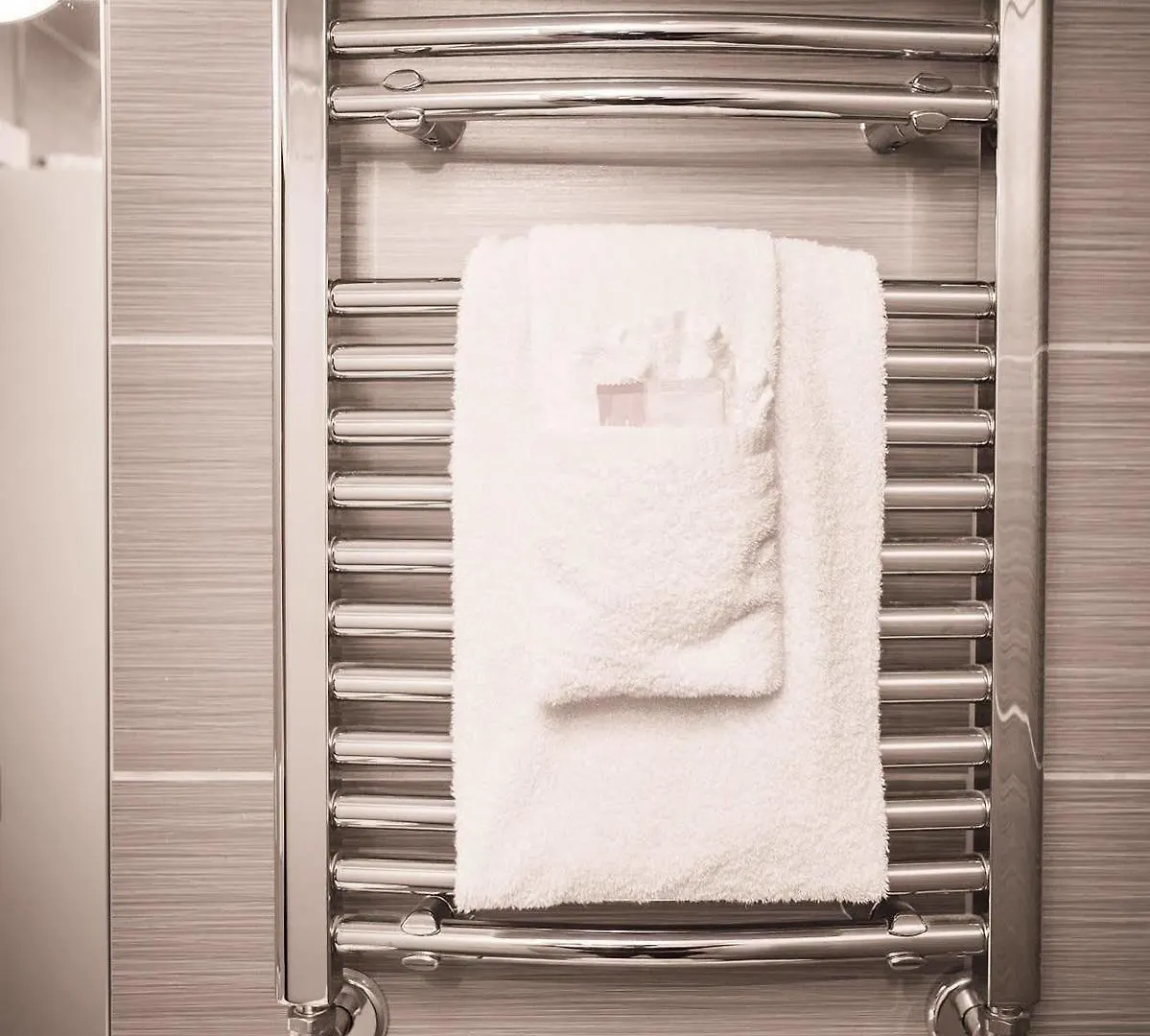 Nuvo Hotel Suites For Residence Calgary