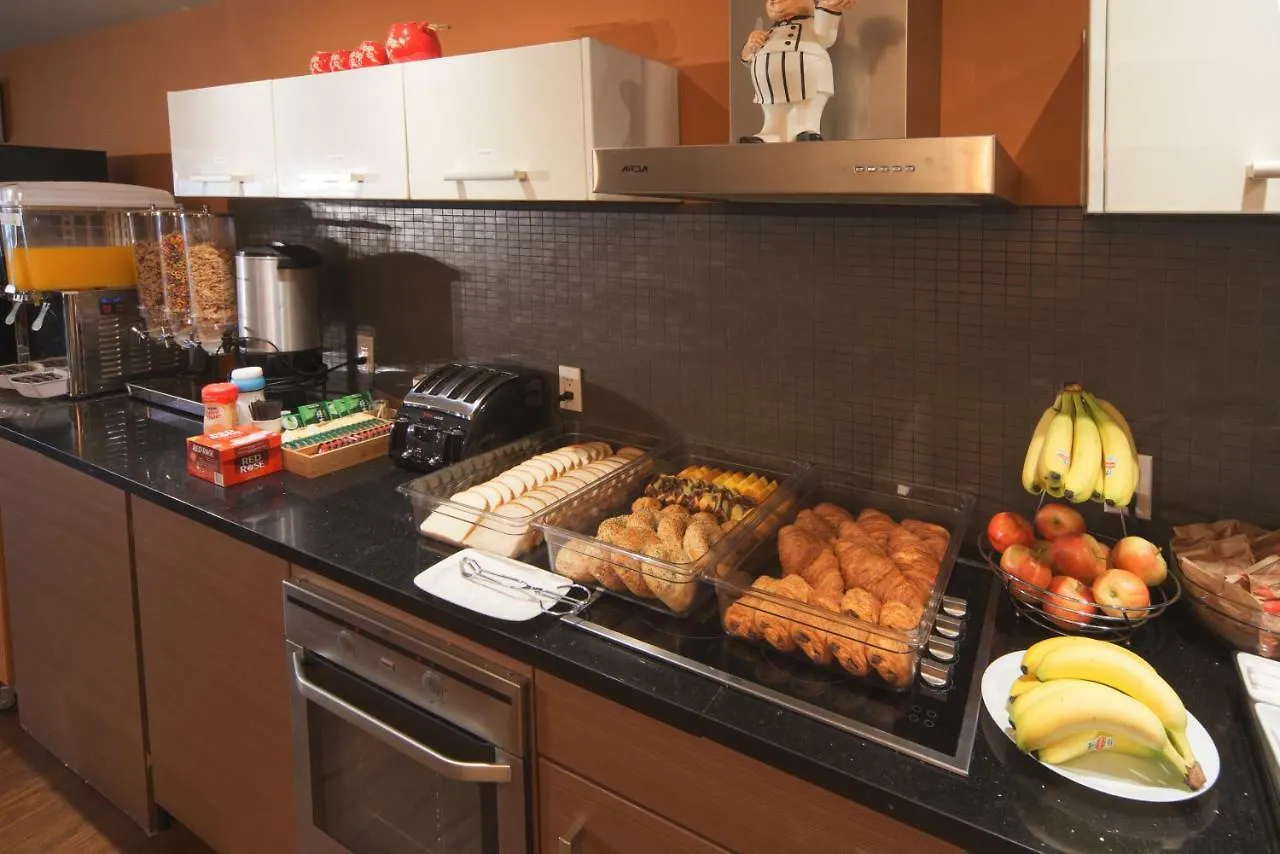 Nuvo Hotel Suites For Residence Calgary 3*,  Canada